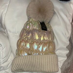 Iridescent Puffer Beanie with Pom Pom Justin Gregory new NWT winter snow cozy